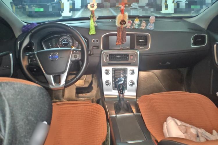 Used Volvo S60 2017 S60L T3 Smart Upgrade Edition
