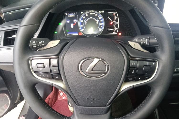 Used Lexus ES 2022 300h Excellence Edition
