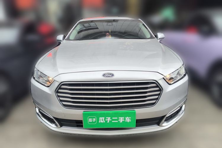 Used Ford Taurus 2015 EcoBoost 245 Fashion Edition Front