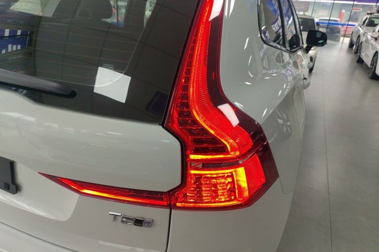 Used Volvo XC60 2020 T5 4x4 Smart & Dynamic Sport Edition
