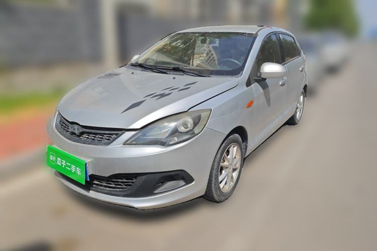 Used Chery Fengyun 2 2013 Hatchback 1.5L Manual Ruiyi Edition