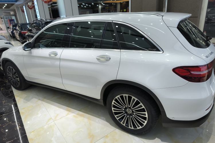 Used Mercedes-Benz GLC 2019 GLC 260 L 4MATIC Dynamic Model