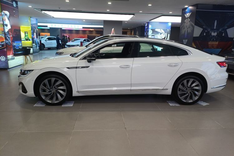 Used Volkswagen FAW-Volkswagen CC 2024 380TSI Striking Edition
