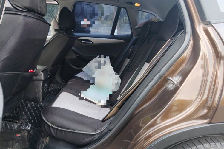 Used BMW X1 2012 sDrive18i Fashion Model
