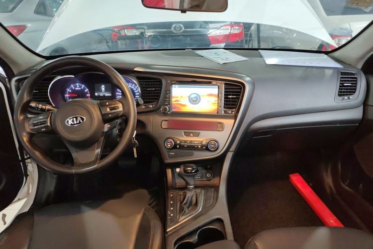 Used Kia K5 2015 2.0L Automatic GLS
