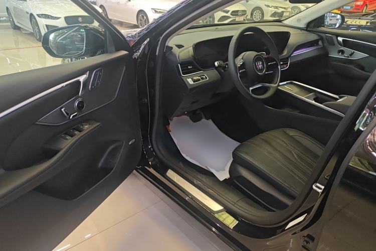 Used Buick LaCrosse 2026 Model Platinum Aivia Edition Driver Seat