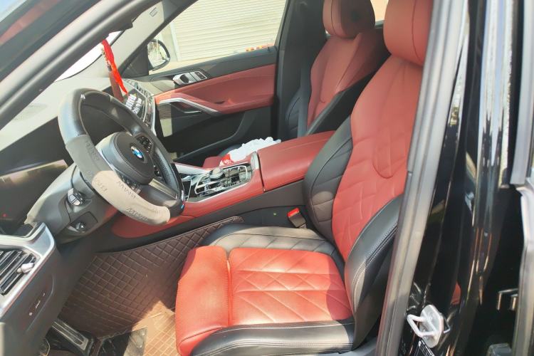 Used BMW X6 2023 xDrive30i M Sport Package Left Front Seat