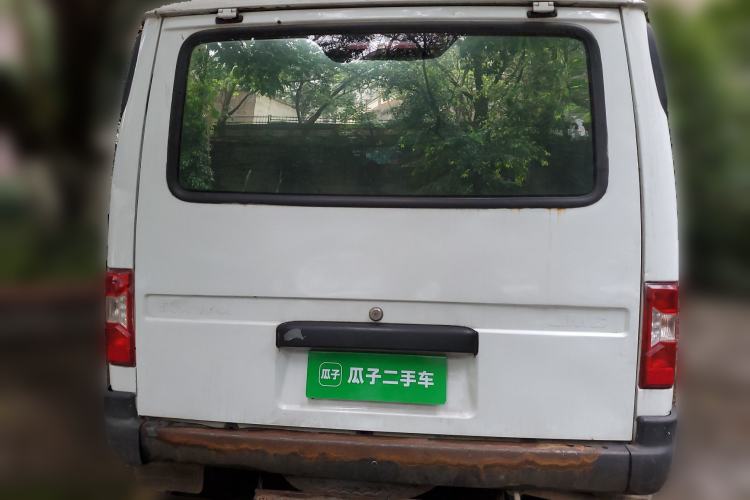 Used JMC Transit 2019 2.8T Commercial Version Short Wheelbase Low Roof 6-Seater China VI Emission Standard JX493