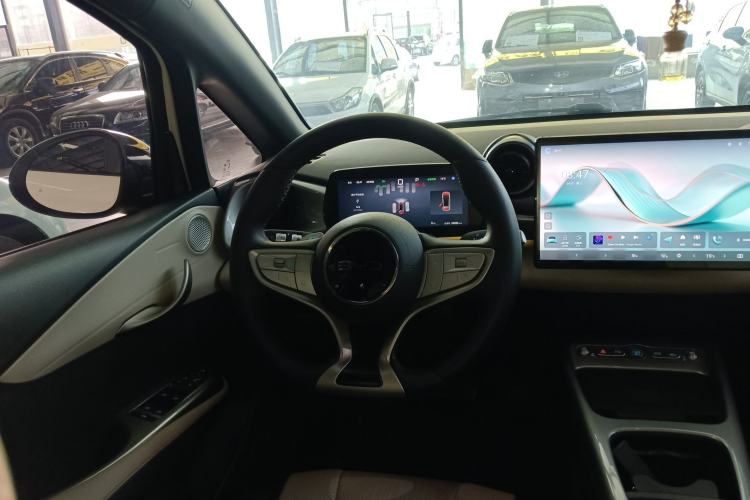 Used BYD Dolphin 2025 Intelligent Driving Version 410 km Fashion Edition
