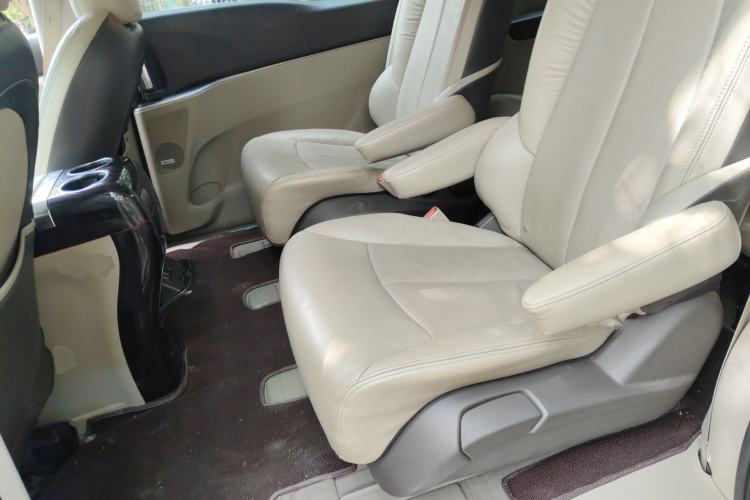 Used Buick GL8 2011 2.4L LT Luxury Business Executive Edition Left Rear Seat