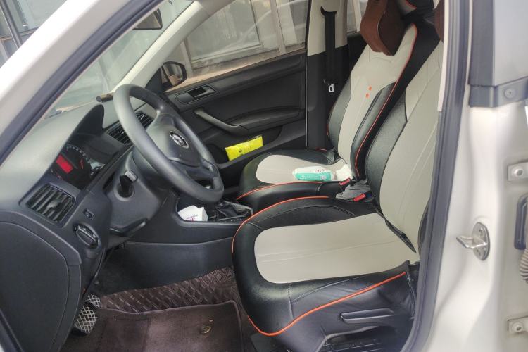 Used Volkswagen Santana 2019 1.5L Automatic Fashion Edition China VI Left Front Seat