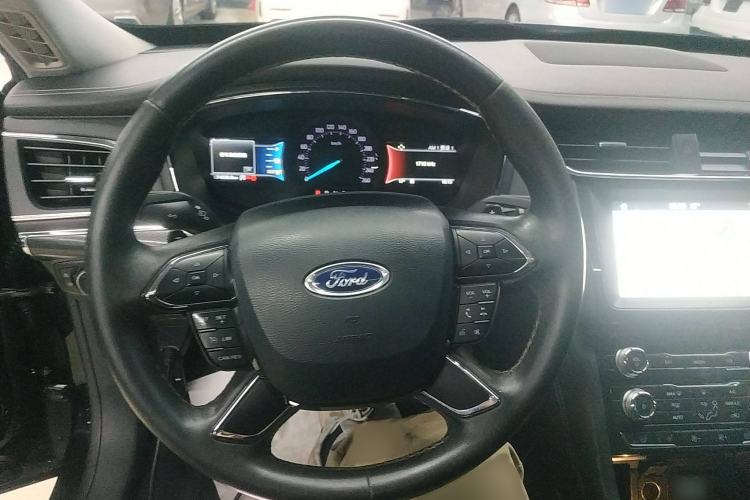 Used Ford Taurus 2018 EcoBoost 245 Fashion Edition China V Standard
