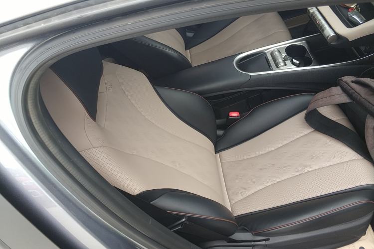 Used BYD Dolphin 2023 420 km Free Version
