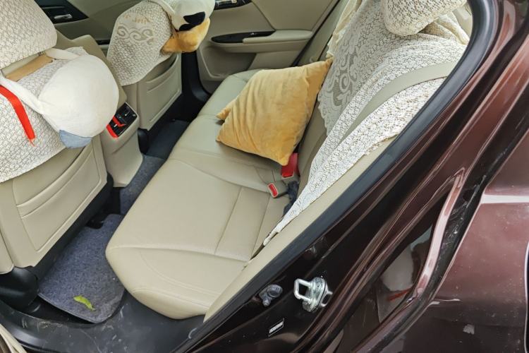 Used Honda Accord 2014 2.4L EX Luxury Edition Left Rear Seat