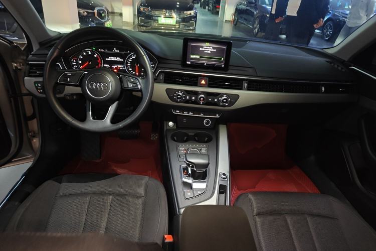 Used Audi A4L 2019 40 TFSI Ambition China VI