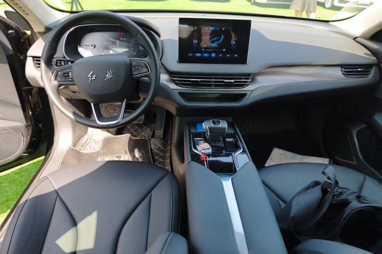 Used Hongqi E-QM5 2023 Revised Version Basic Travel Edition
