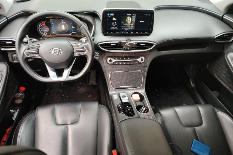 Used Hyundai Santa Fe 2020 380 TGDi Automatic Two-Wheel Drive DLX Prestige Edition PLUS
