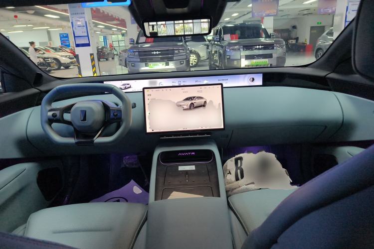 Used Avatr 12 2024 700 Three-Laser Rear-Wheel Drive Luxury Edition Center Console