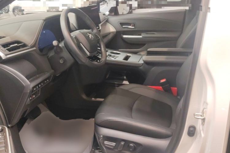 Used Toyota Granvia 2023 2.5L Hybrid Flagship VIP Edition Left Front Seat