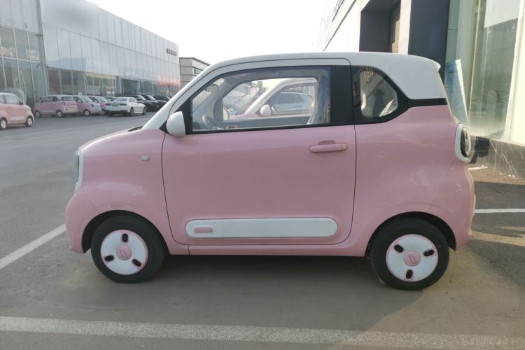 Used Bestune Pony 2024 170km Range Energizing Horse
