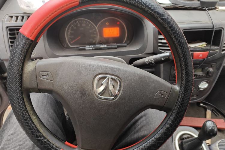 Used BAIC Weiwang 306 2011 1.3L base model 7 seats
