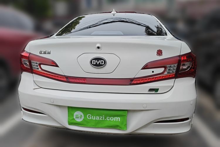 Used BYD Qin New Energy 2015 1.5T Dual-Crown Flagship Plus Edition Rear
