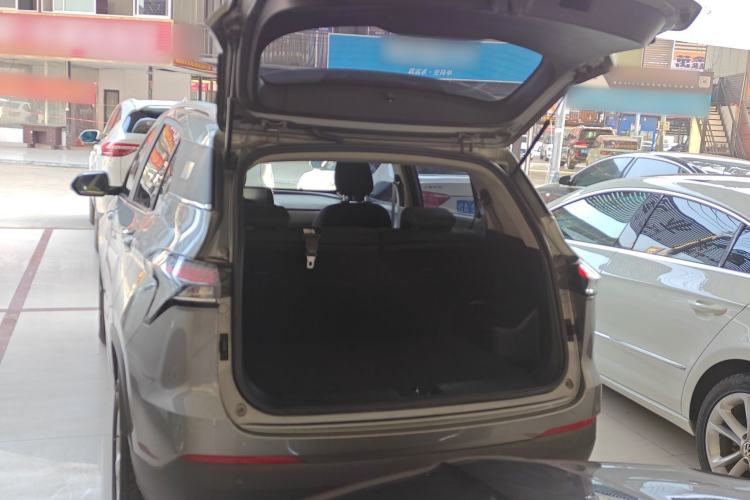 Used Baojun 510 2017 1.5L manual Comfort trim
