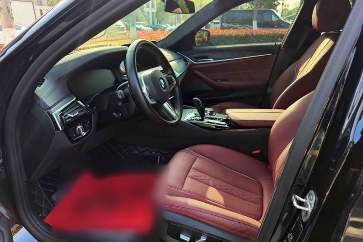 Used BMW 5 Series 2021 530Li Leading Model M Sport Package Interior 2