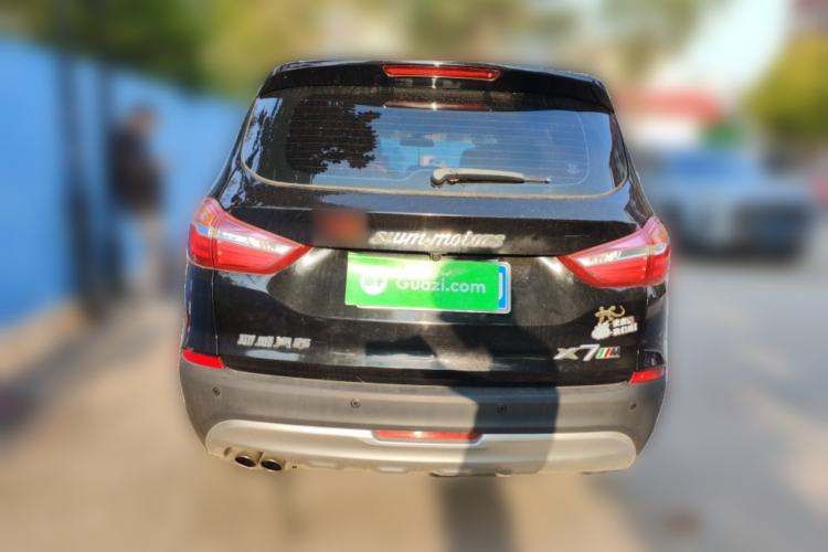 Used SWM X7 2018 1.8L Manual Luxury Connected Version 7 Seats Rear