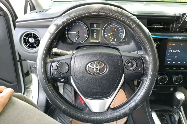 Used Toyota Levin 2018 185T CVT Luxury Edition China V Standard Steering Wheel