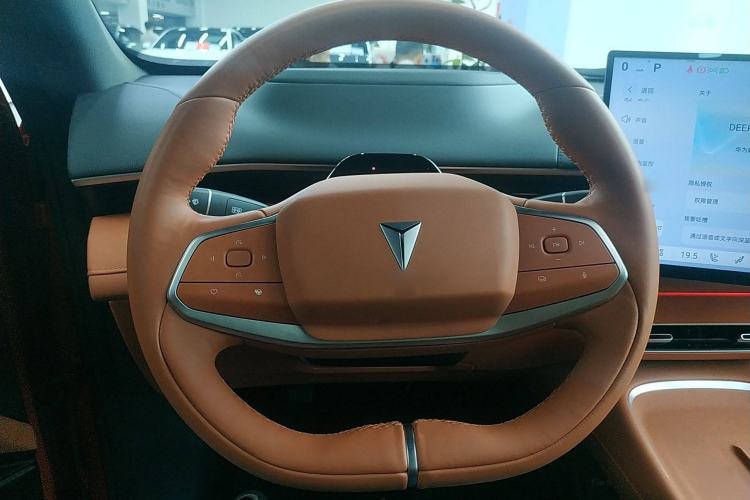 Used Deepal S07 2024 215Max Qiankun Intelligent Driving ADS SE Range-Extended Version
