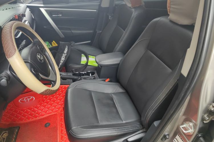 Used Toyota Corolla 2017 Revised Dual-Engine 1.8L E-CVT Leading Edition
