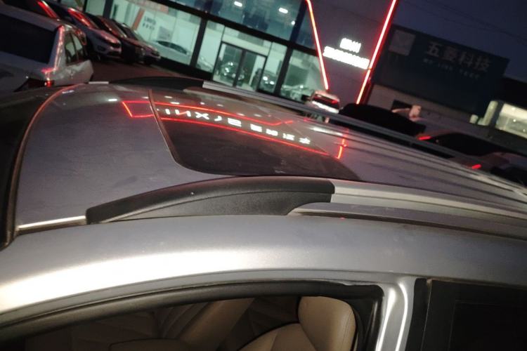 Used Baojun 730 2014 1.5L Manual Luxury Navigation ESP Version 7 Seats