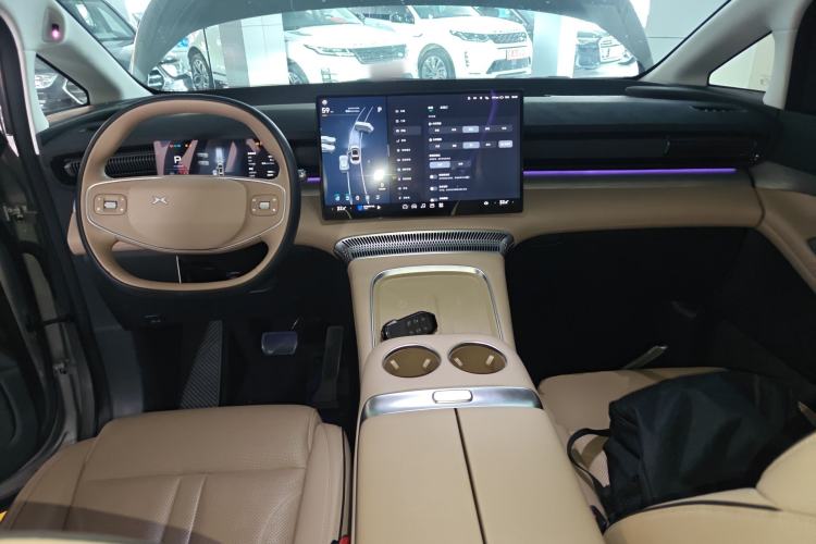 Used XPeng X9 2024 610 Long-Range Pro
