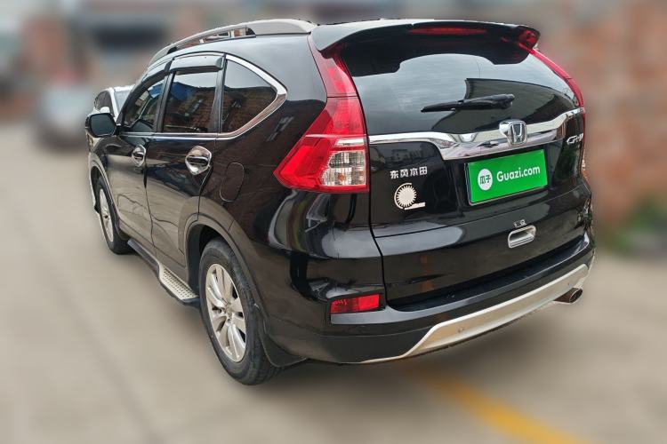 Used Honda CR-V 2016 2.0L two-wheel drive Urban Edition Rear Left 45 Deg