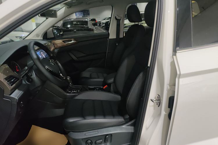 Used Volkswagen Tharu 2020 280TSI Two-Wheel Drive Luxury Plus Version China VI Standard