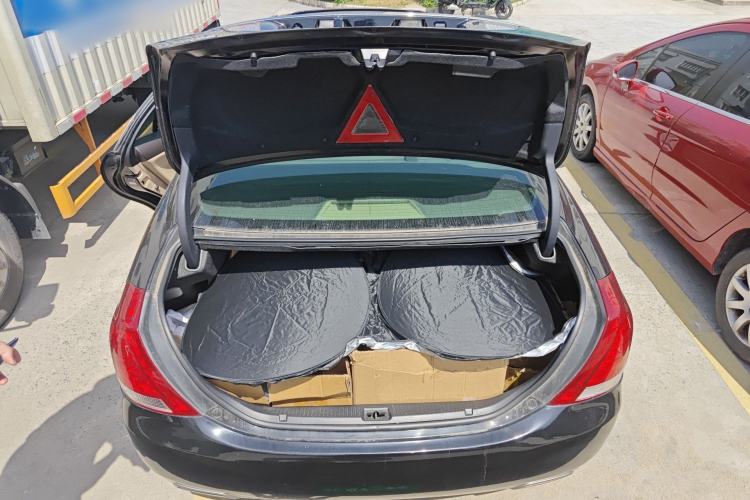 Used Toyota Crown 2010 2.5L Royal Leather Navigation Edition Trunk