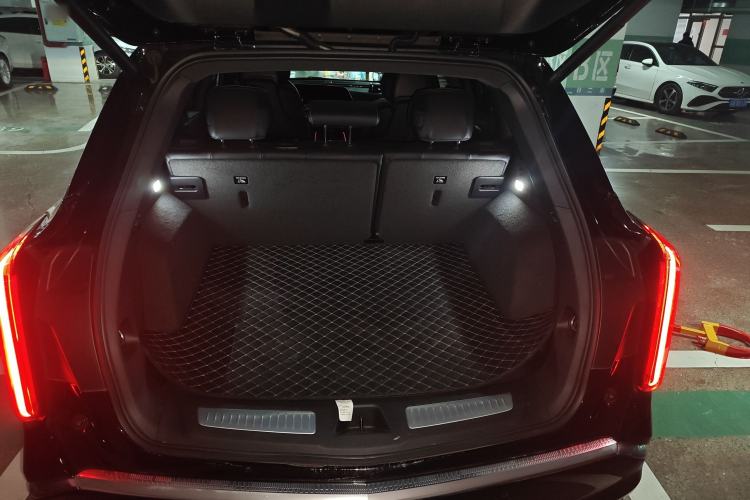 Used Cadillac XT5 2026 Model 2.0T Metropolitan Edition