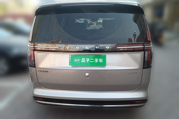 Used Volvo EM90 2025 Ultra Six-Seater Rear