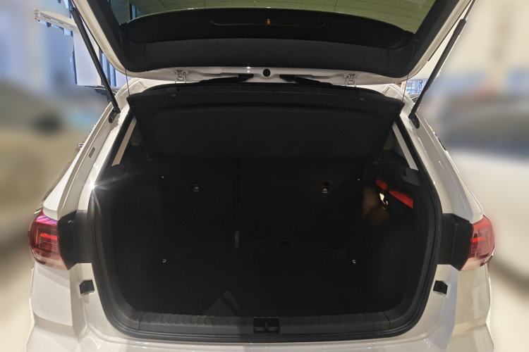 Used Volkswagen Tharu 2022 280TSI Two-Wheel Drive Trend Edition
