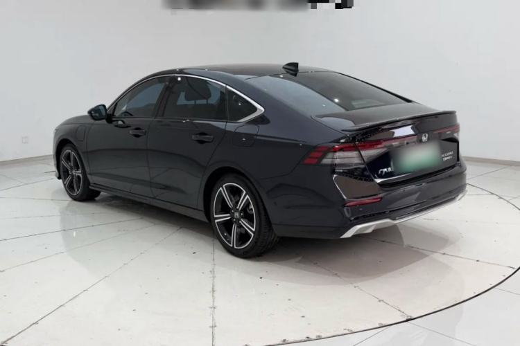 Used Honda Accord New Energy 2023 2.0L ePHEV Flagship Edition Exterior 2