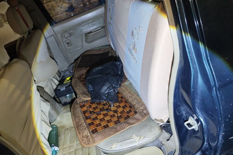 Used Dongfeng Ruichi 2010 3.0T Diesel Two-Wheel Drive Standard Version ZD30D13-3N