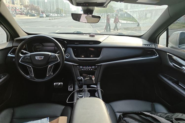 Used Cadillac XT5 2022 2.0T Four-Wheel Drive Luxury Version
