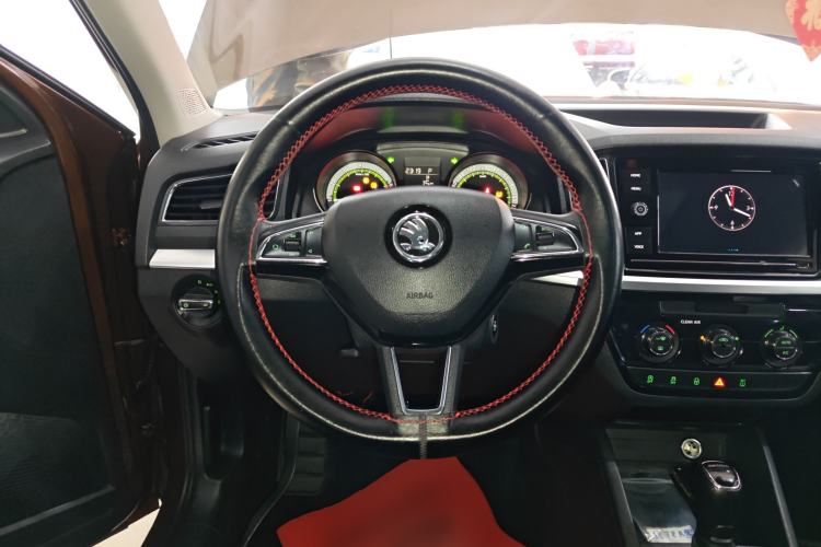 Used Skoda Kamiq 2018 1.5L Automatic Comfort Edition China VI Standard