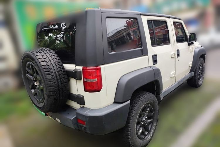 Used BAIC Off-Road BJ40 2016 40L 2.0T Manual All-Wheel Drive Prestige Edition