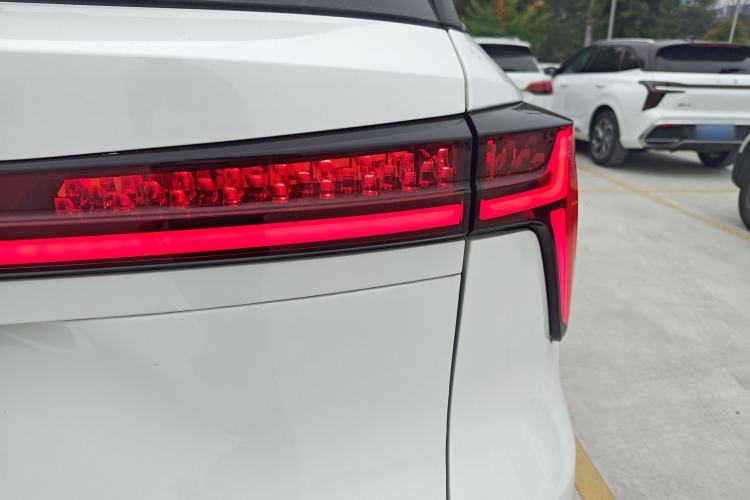 Used Changan CS75 PLUS 2024 3rd Generation Champion Edition 1.5T Intelligent Drive Dynamic Model