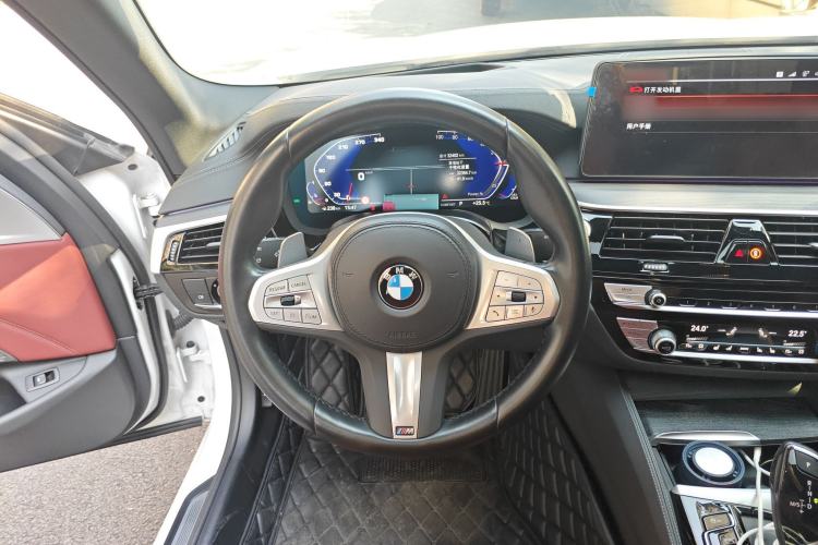Used BMW 5 Series 2023 530Li Luxury Edition M Sport Package