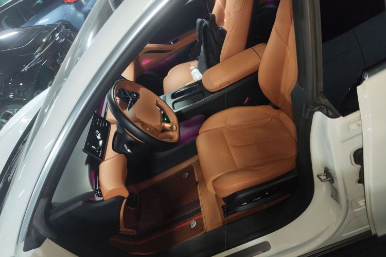 Used Nio ET5T 2023 75 kWh Touring