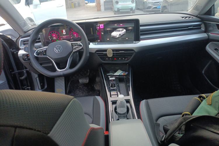 Used Volkswagen Lamando 2023 Lavida L 280TSI DSG Cool & Spicy Edition Center Console