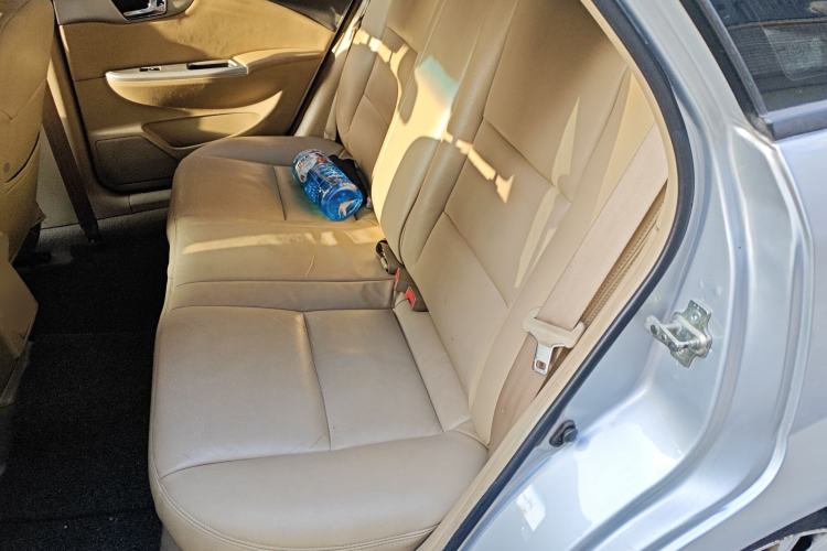 Used Buick Excelle 2011 1.6 LX-MT
